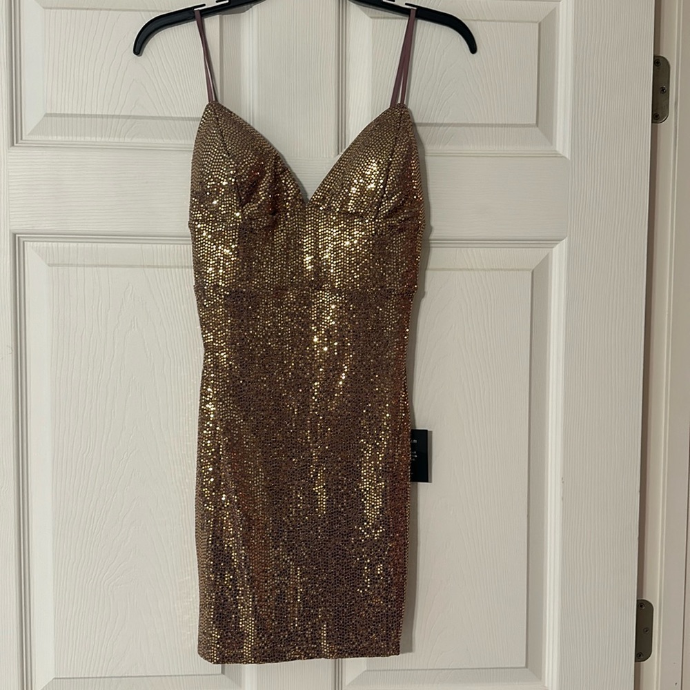 🔥BRAND NEW Lulus Dress
